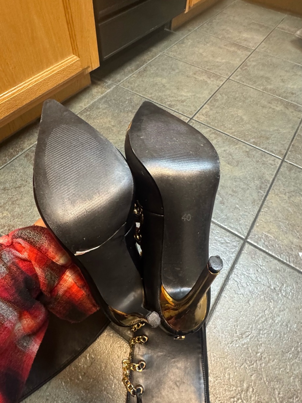 Black Leather Knee-High Stiletto Boots with Gold Chain & Toe Cap US 8 - Picture 5 of 17